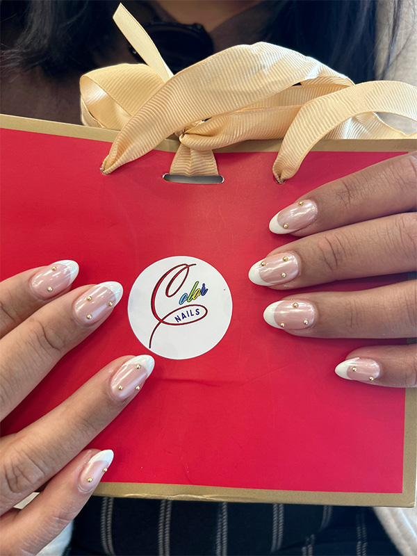 COLOR NAILS IN PLACENTIA