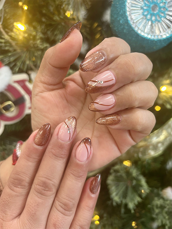 COLOR NAILS IN PLACENTIA