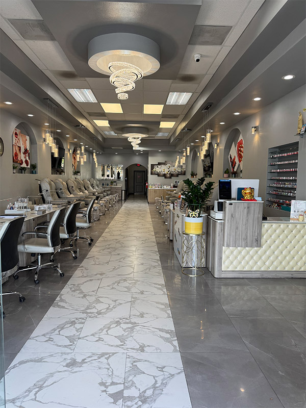 COLOR NAILS IN PLACENTIA