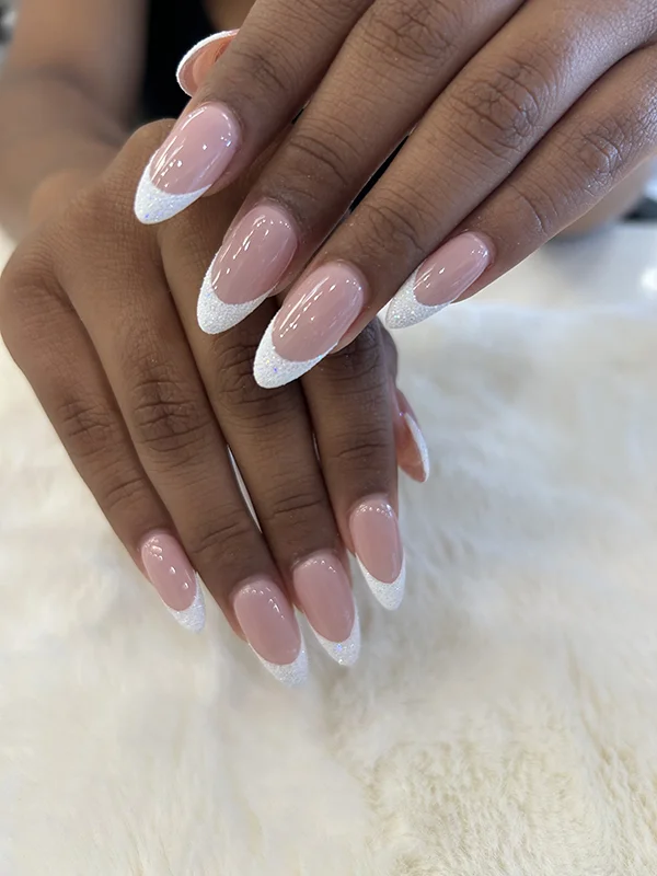 COLOR NAILS IN PLACENTIA