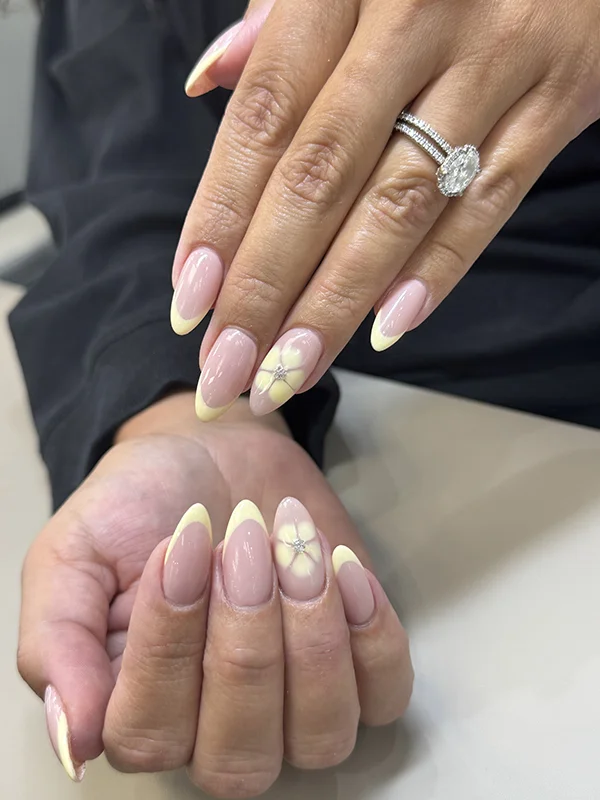 COLOR NAILS IN PLACENTIA